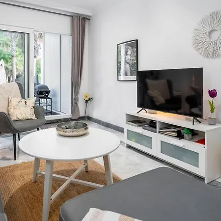 Luxury Near Puerto Banus Apartment *