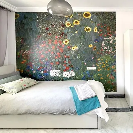 Apartment Luxury Near Puerto Banus