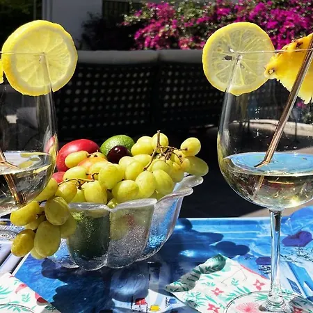 Apartment Luxury Near Puerto Banus